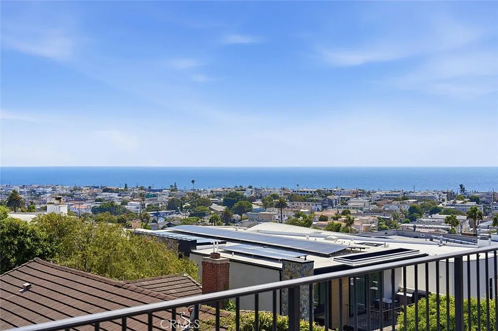 5 bed, 4932 sqft, $50,000 — Photo 3