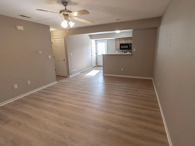 4013 Snowy Owl Dr — Photo 3