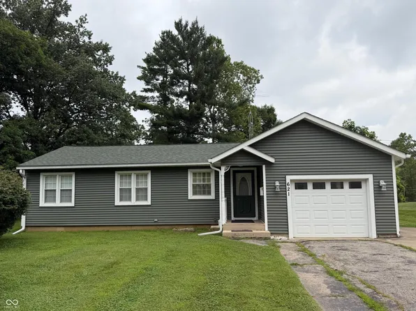 621 Woodland Dr, Rockville, IN 47872