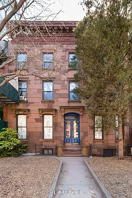 Rented by Town Residential | media 21