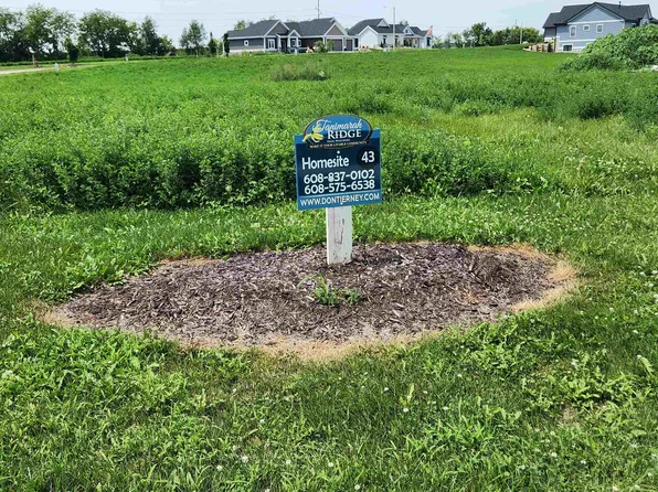 L43 Capitol Dr, Dane, WI 53529