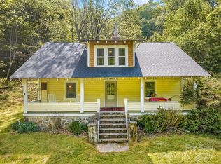 71 Persimmon Ln, Canton, NC 28716