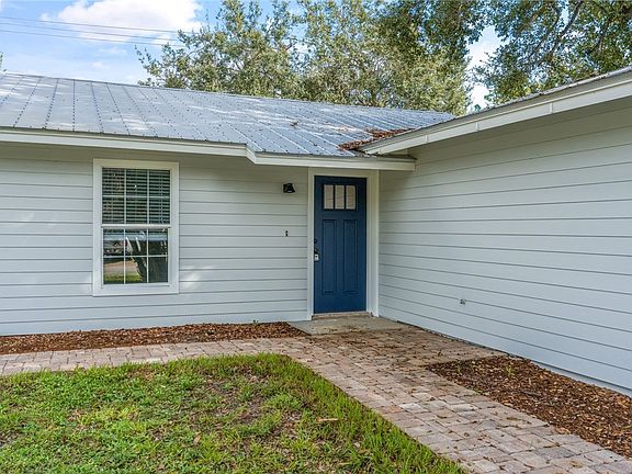 3rd image of 3196 1st Ln