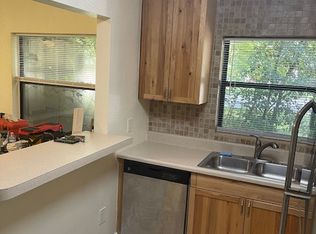 1107 NE 13th St, Ocala, FL 34470