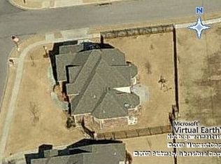 4808 N Trails End Ln, Fayetteville, AR 72764