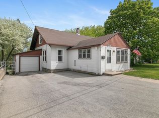 1415 S Webster Ave, Green Bay, WI 54301