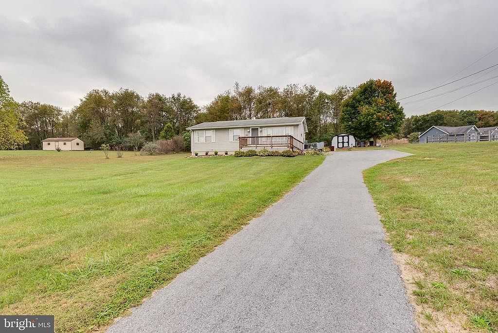 2228 Paynes Ford Rd, Martinsburg, WV 25405 Zillow