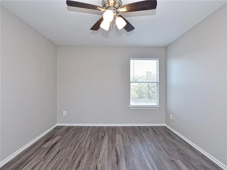 1172 Shadow Creek Blvd — Photo 18