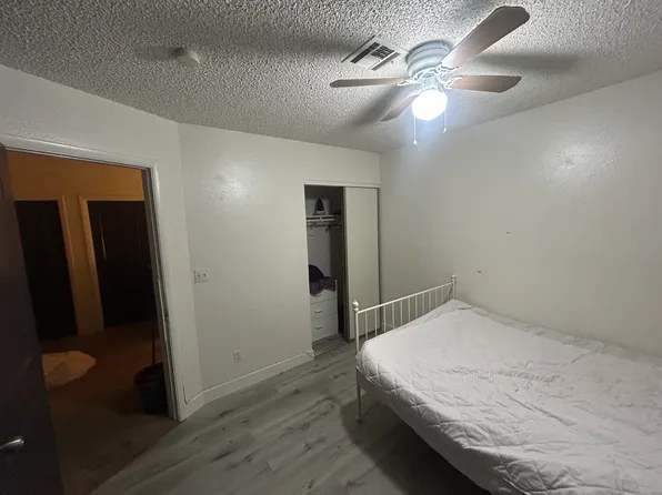 8153 Bridle Path Way, Las Vegas, NV 89145