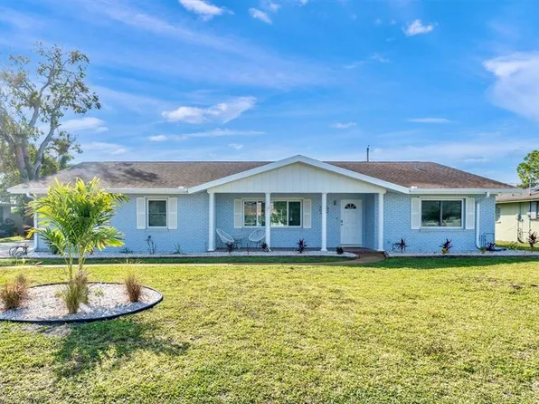 4005 17th Avenue Dr W, Bradenton, FL 34205