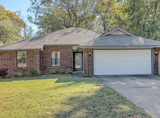 1101 W Huntsville St, Broken Arrow, OK 74011
