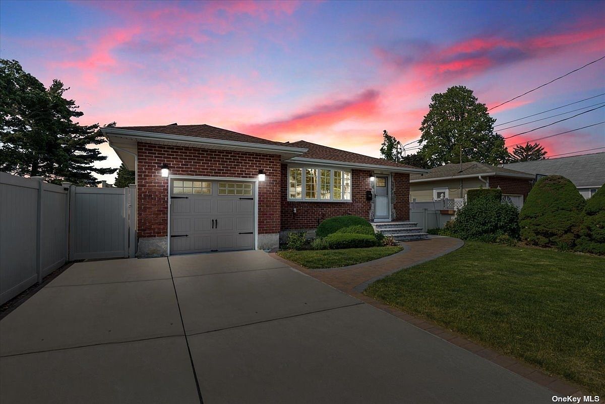50 Sherman Avenue, Bethpage, NY 11714 Zillow