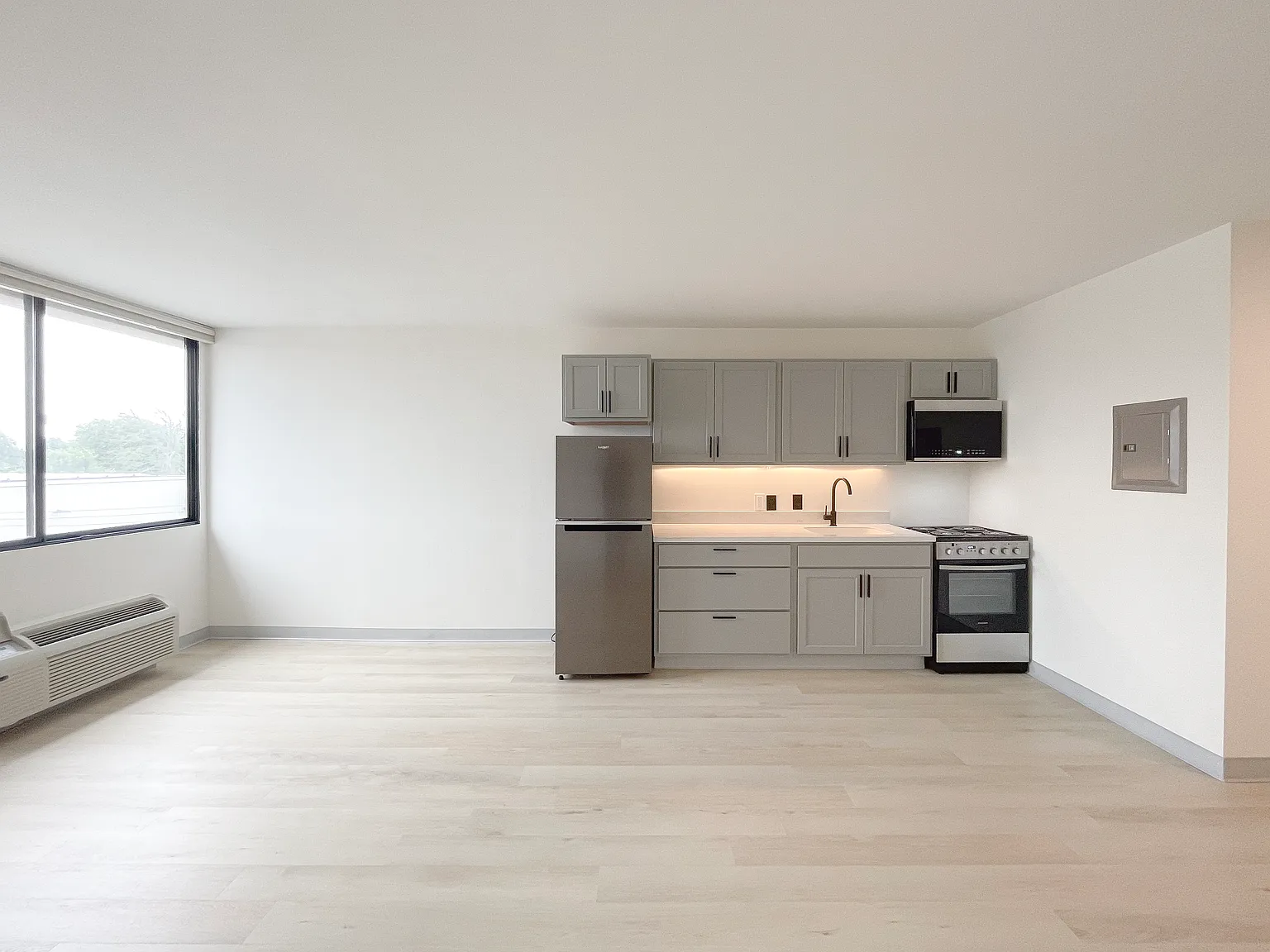 Boulevard Suites — Photo 3