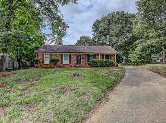 2nd image of 1439 Kings Ct