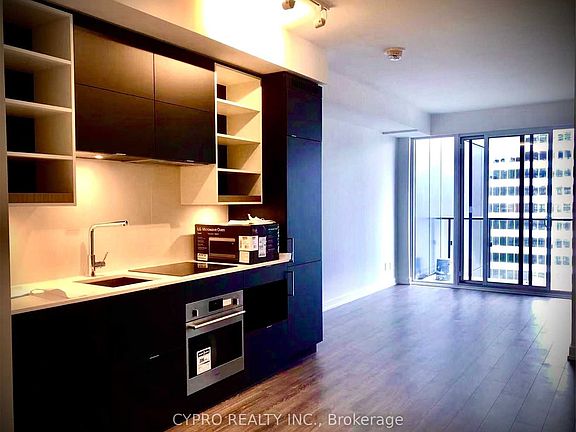 3rd image of 20 Edward St #2508