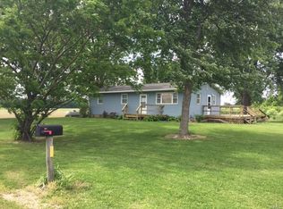 1957 Albert Ave, Keyesport, IL 62253