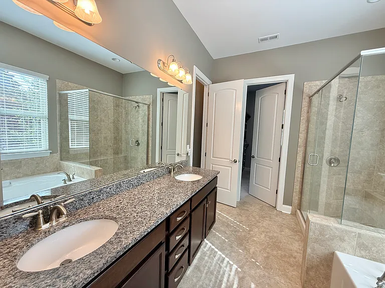 4012 Crismark Dr — Photo 6