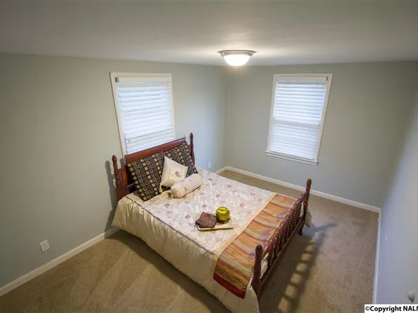 26602 Nick Davis Rd, Athens, AL 35613