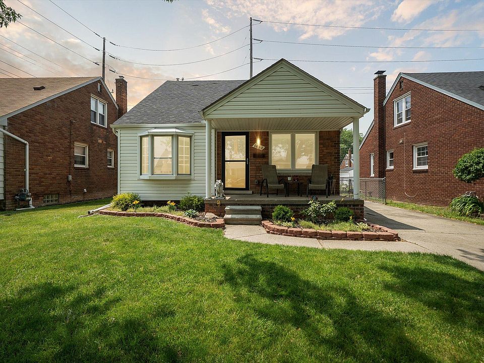 1st image of 1858 12th St