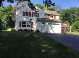 81 Burben Way, Rochester, NY 14624