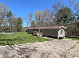 1436 Blue Ridge Rd, Clarington, PA 15828