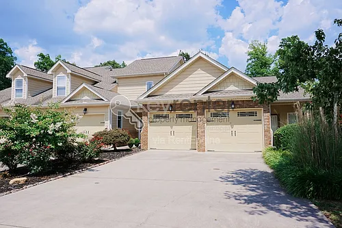 5410 Mandarin Cir Photo 1