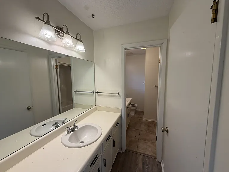 307 Kuwe Trl — Photo 10
