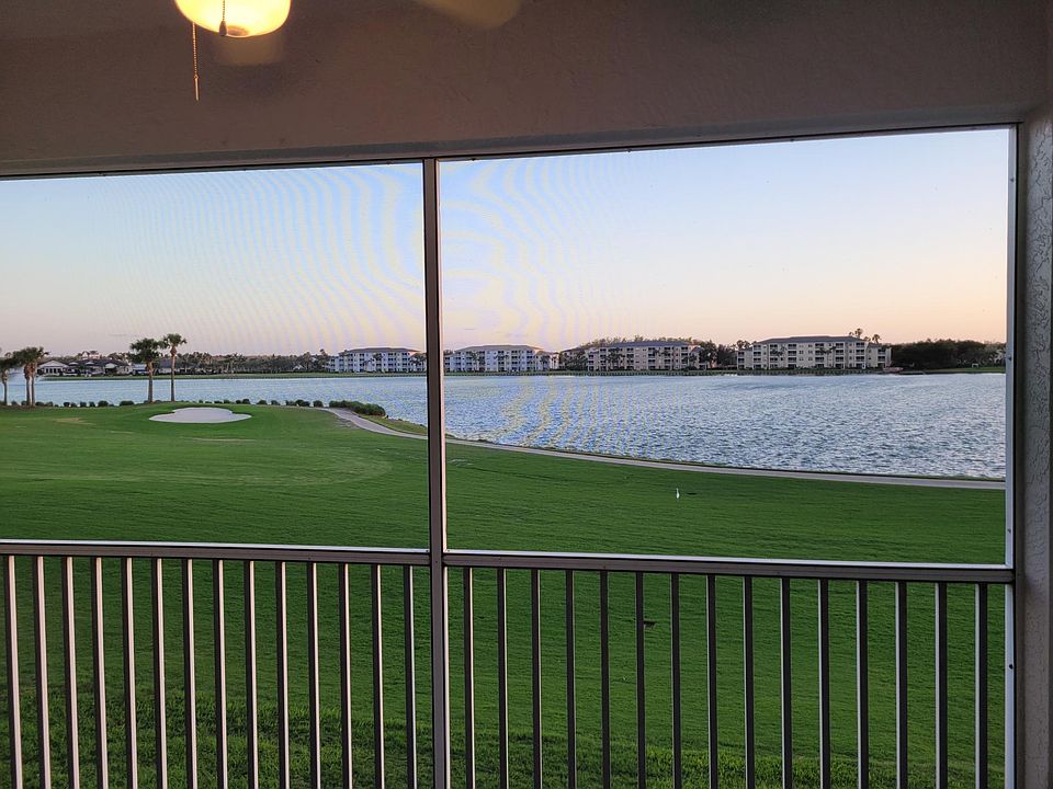 Screened balcony view