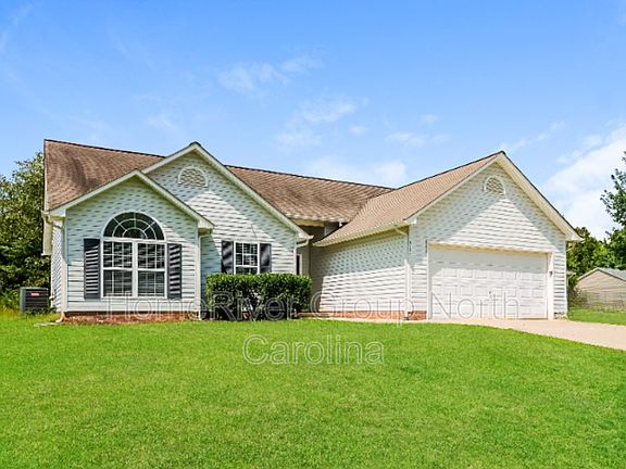 5th image of 1640 Brookgreen Ave