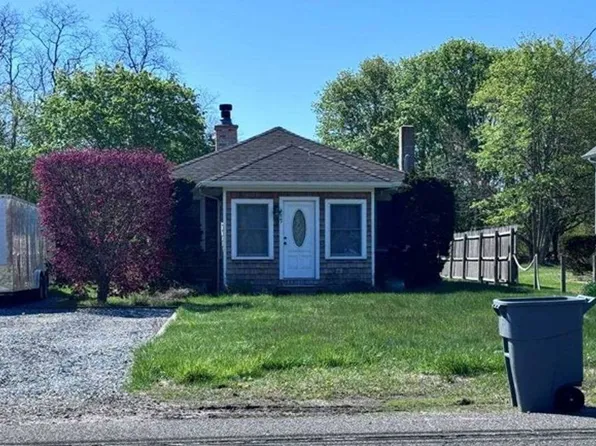 417 Old Montauk Hwy, Eastport, NY 11941