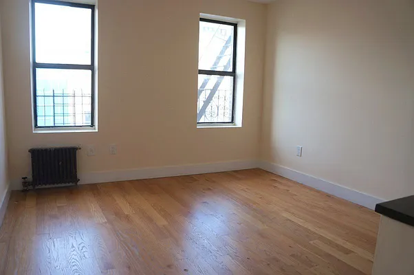 Rented by Trion Real Estate Management | media 13