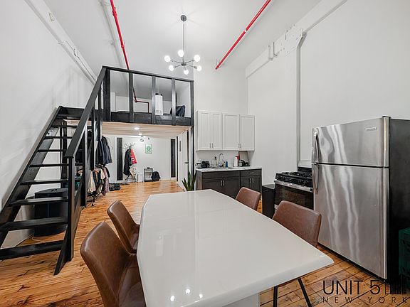 4th image of 345 Eldert St APT 11