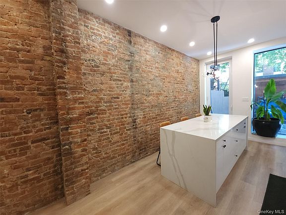 4th image of 345 Quincy Street #A