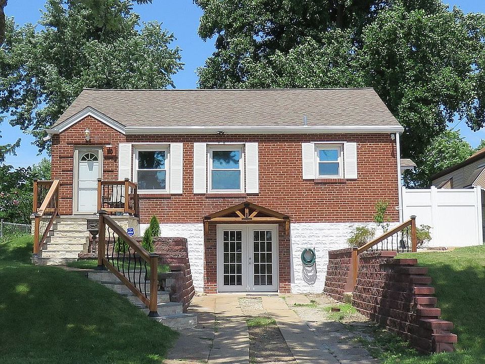 1st image of 19 Lemay Gardens Dr