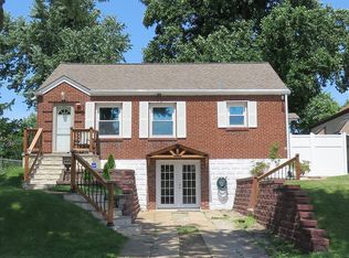 19 Lemay Gardens Dr, Saint Louis, MO 63125