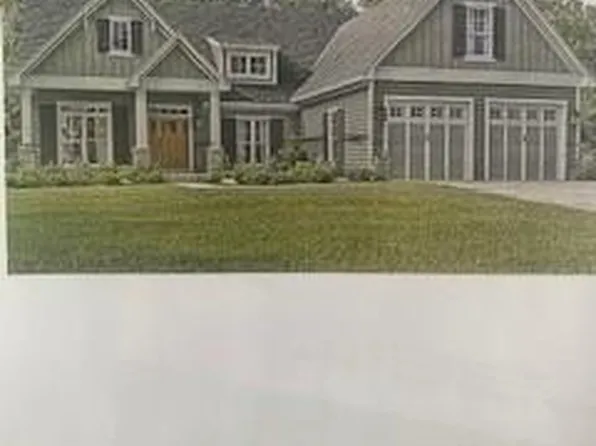 71 Candlelight Ct, Brighton, MI 48114