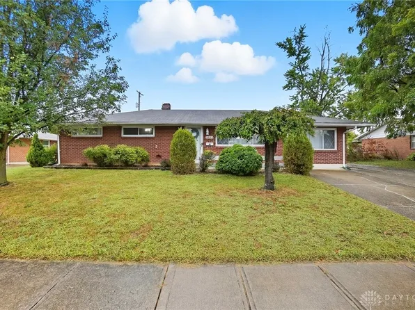 5135 Chesham Dr, Huber Heights, OH 45424