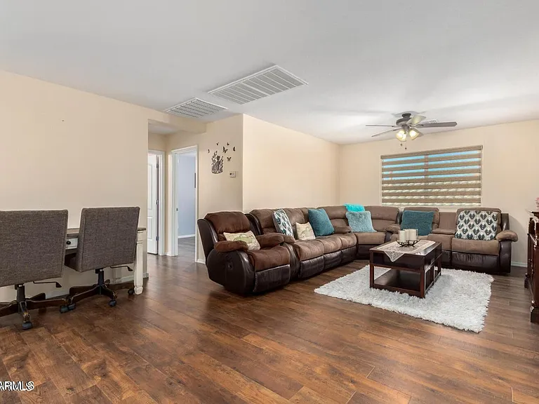 10763 W Cottontail Ln — Photo 15