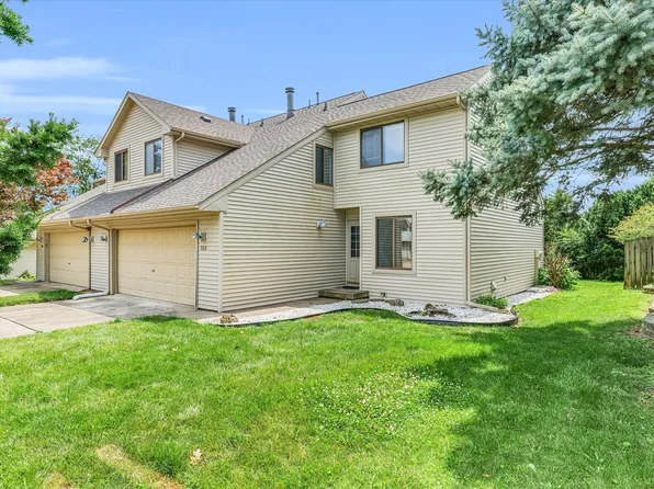 706 Higgins Rd, Champaign, IL 61822