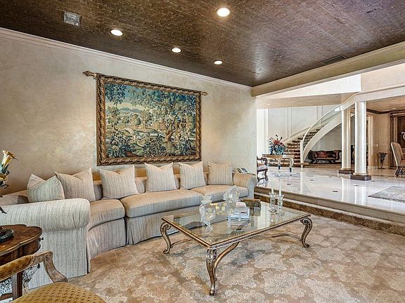 Home For Sale In The Sanctuary