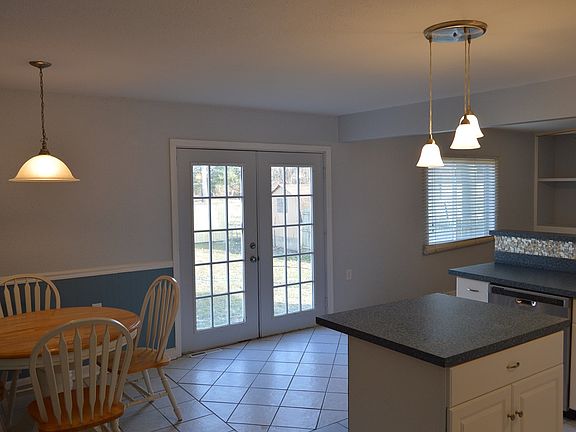 4th image of 3707 N. Hartman