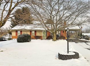 21272 Leiters Mill Rd, Hagerstown, MD 21742