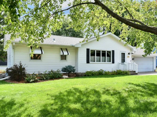476 Sunset Dr, Winona, MN 55987