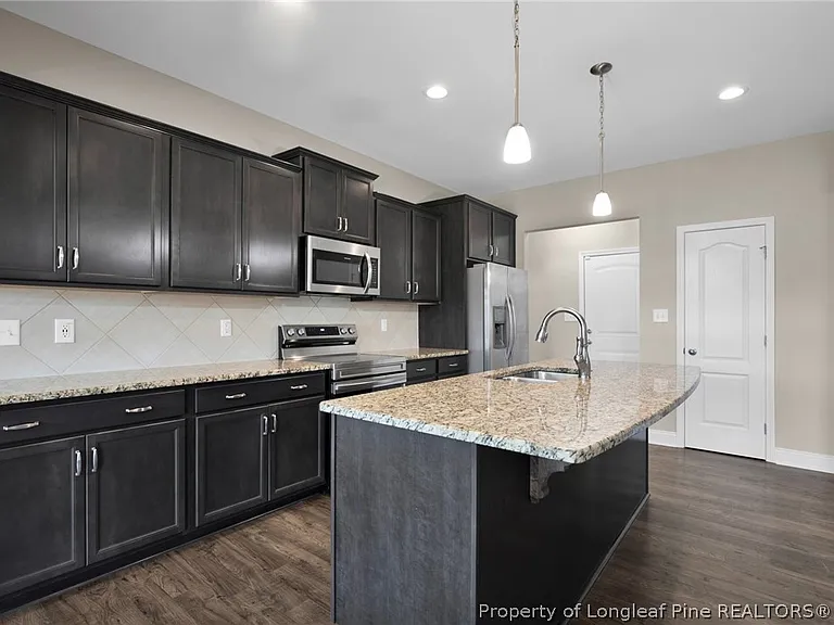 3221 Hunting Lodge Rd — Photo 10