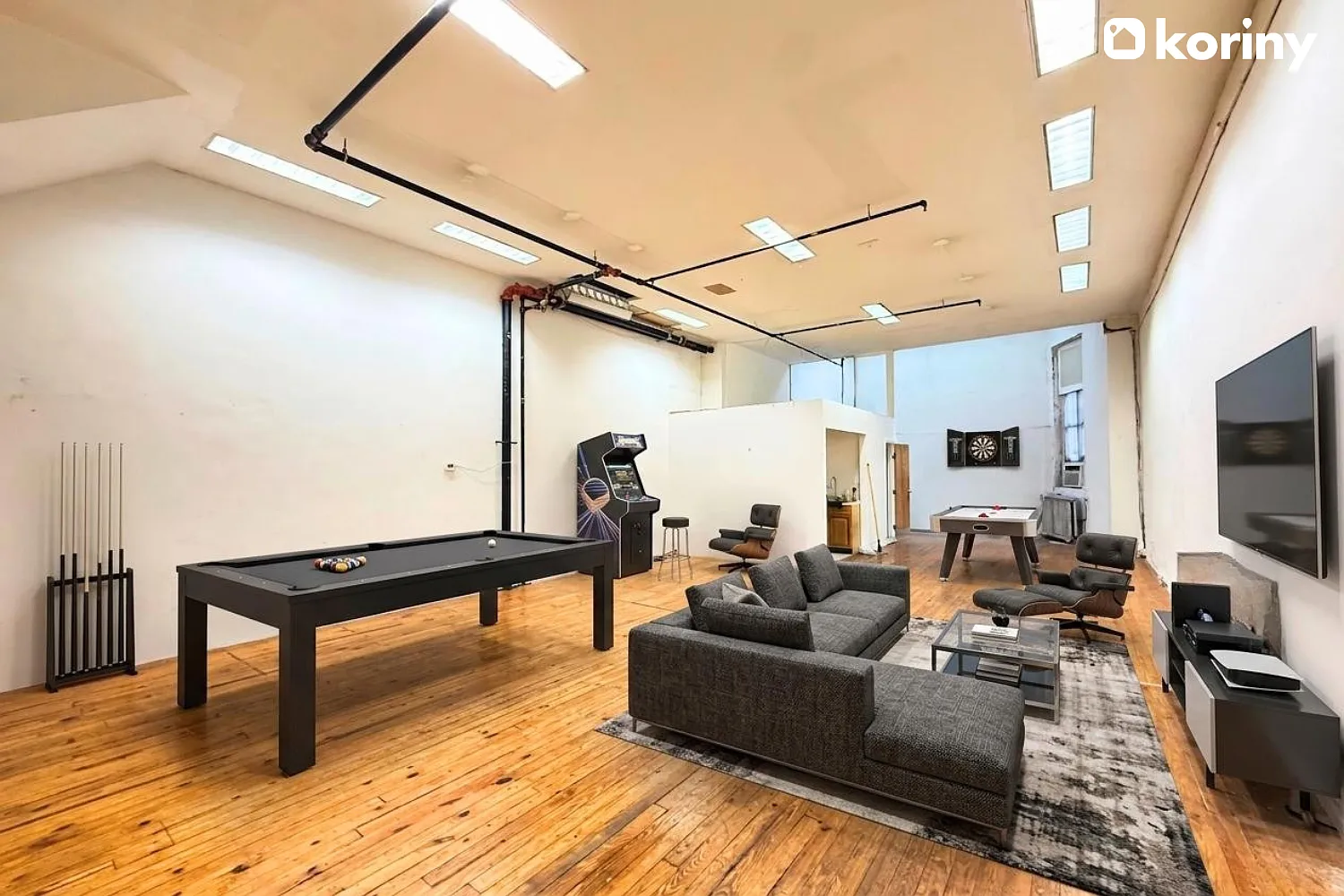 75 Warren Street — Photo 3