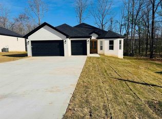 517 Forest Oak Cv, Jacksonville, AR 72076