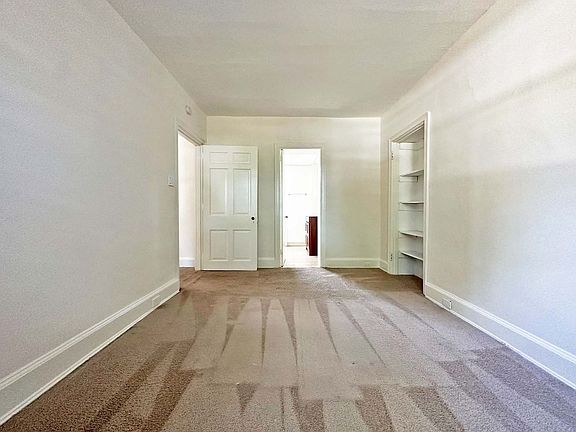 5th image of 500 Manor House Ln #C6