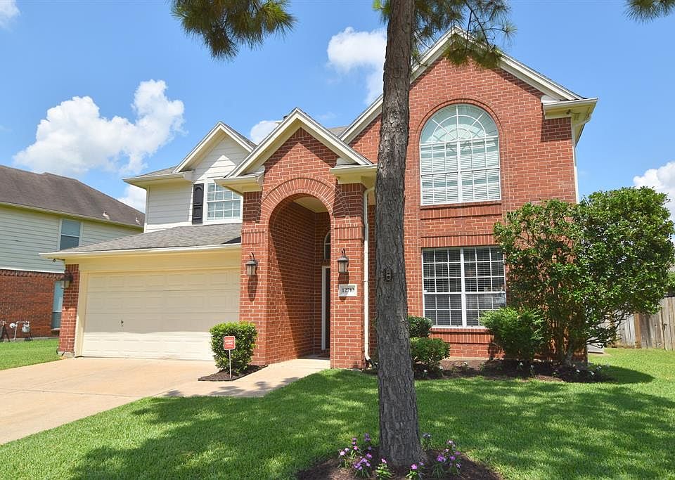 1st image of 12710 Brandon Bend Dr
