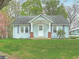 2528 Pine Grove Rd, York, PA 17403