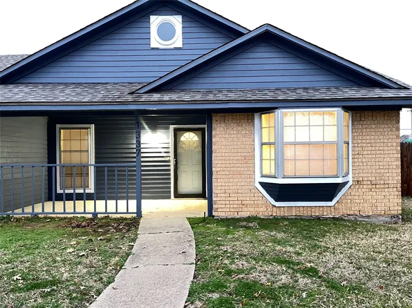 1337 Woodhill Dr, Lewisville, TX 75067